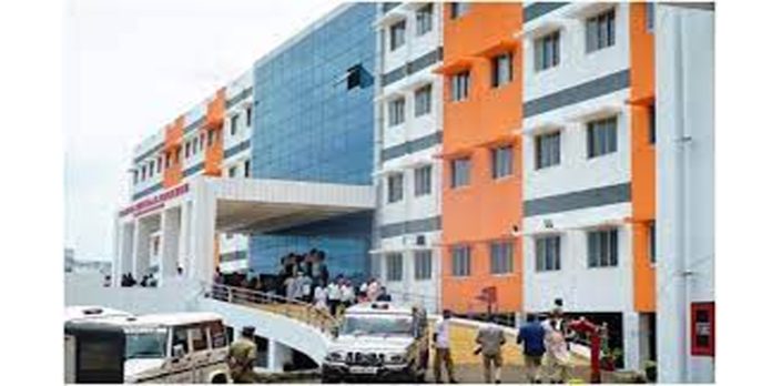 കോന്നി മെഡിക്കൽ കോളേജിൽ ക്ലാസുകൾ ആരംഭിക്കാൻ നടപടികൾ പുരോഗമിക്കുന്നു കോന്നി മെഡിക്കൽ കോളേജിൽ ക്ലാസുകൾ ആരംഭിക്കാൻ നടപടികൾ പുരോഗമിക്കുന്നു