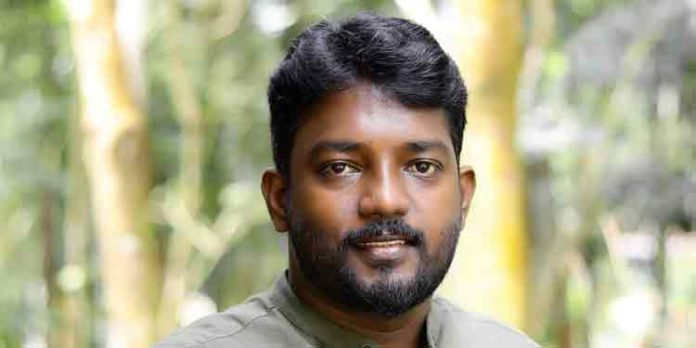 കല്ലേലി കാവ് ബഹുമുഖ പ്രതിഭാ പുരസ്കാരം എൻ. നവനീതിന് കല്ലേലി കാവ് ബഹുമുഖ പ്രതിഭാ പുരസ്കാരം എൻ. നവനീതിന്