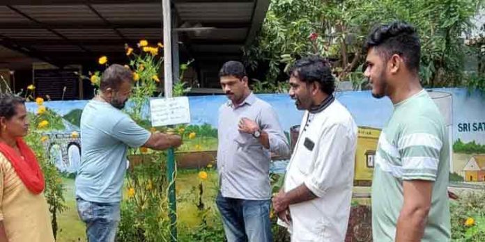 പാണ്ടനാട് യൂത്ത് മണ്ഡലം കമ്മിറ്റി കോൺഗ്രസ് ജന്മദിനം ആഘോഷിച്ചു പാണ്ടനാട് യൂത്ത് മണ്ഡലം കമ്മിറ്റി കോൺഗ്രസ് ജന്മദിനം ആഘോഷിച്ചു