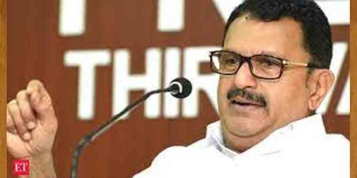 നെഹ്റു കുടുംബത്തെ ദുര്ബലപ്പെടുത്തുന്ന ഒരു നീക്കത്തിനും കോണ്ഗ്രസ് കൂട്ടുനില്ക്കില്ലെന്ന് കെ.മുരളീധരന് എം.പി നെഹ്റു കുടുംബത്തെ ദുര്ബലപ്പെടുത്തുന്ന ഒരു നീക്കത്തിനും കോണ്ഗ്രസ് കൂട്ടുനില്ക്കില്ലെന്ന് കെ.മുരളീധരന് എം.പി