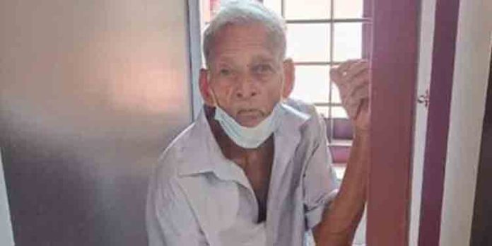 15കാരിയെ ലൈംഗികമായി പീഡിപ്പിച്ച 90കാരന് മൂന്നു വര്ഷം കഠിന തടവും 50,000 രൂപ പിഴയും 15കാരിയെ ലൈംഗികമായി പീഡിപ്പിച്ച 90കാരന് മൂന്നു വര്ഷം കഠിന തടവും 50,000 രൂപ പിഴയും