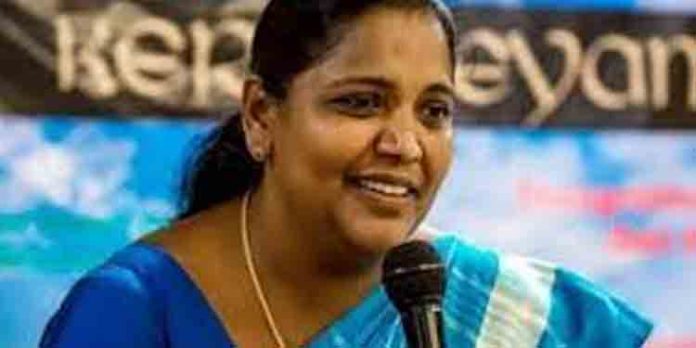 ‘അവരോടെല്ലാം ഈപ്പച്ചന്റെ ഡയലോഗില് പറഞ്ഞാല് എനിക്ക് ഇറവറന്സ് ; ഇത് ജനുസ് വേറെയാണ്’ – തുറന്നടിച്ച് ബിജിമോള് ‘അവരോടെല്ലാം ഈപ്പച്ചന്റെ ഡയലോഗില് പറഞ്ഞാല് എനിക്ക് ഇറവറന്സ് ; ഇത് ജനുസ് വേറെയാണ്’ – തുറന്നടിച്ച് ബിജിമോള്