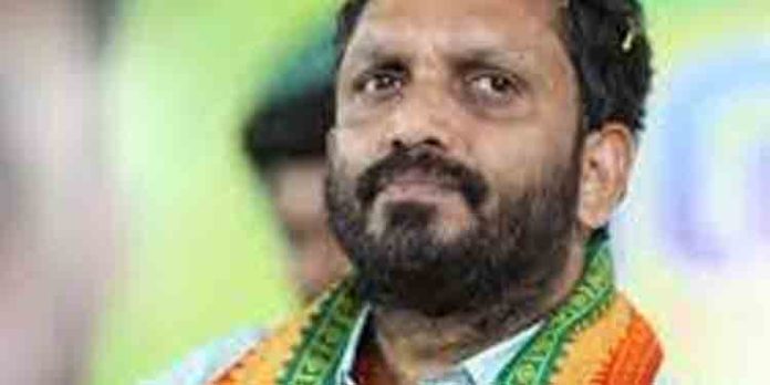 നിയമനം പൂര്ണമായും മെറിറ്റ് അടിസ്ഥാനത്തിൽ ; മകന് ബന്ധുനിയമനമെന്ന ആരോപണം തള്ളി കെ സുരേന്ദ്രൻ നിയമനം പൂര്ണമായും മെറിറ്റ് അടിസ്ഥാനത്തിൽ ; മകന് ബന്ധുനിയമനമെന്ന ആരോപണം തള്ളി കെ സുരേന്ദ്രൻ