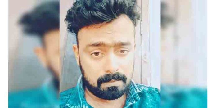 16 കാരിയെ കടത്തിക്കൊണ്ടു പോയി ; പ്രതിയായ യുവാവ് രണ്ട് കുട്ടികളുടെ അച്ഛൻ 16 കാരിയെ കടത്തിക്കൊണ്ടു പോയി ; പ്രതിയായ യുവാവ് രണ്ട് കുട്ടികളുടെ അച്ഛൻ