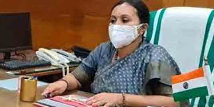 സംസ്ഥാനത്തെ പേവിഷബാധ സംബന്ധിച്ച പഠനം നടത്തുന്നതിന് വിദഗ്ധ സമിതി രൂപീകരിച്ചു സംസ്ഥാനത്തെ പേവിഷബാധ സംബന്ധിച്ച പഠനം നടത്തുന്നതിന് വിദഗ്ധ സമിതി രൂപീകരിച്ചു