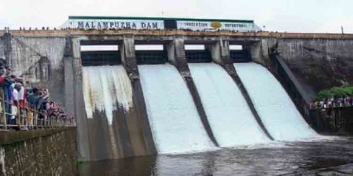 മലമ്പുഴ ഡാമിന്റെ സ്പില്വേ ഷട്ടറുകള് തുറന്നു മലമ്പുഴ ഡാമിന്റെ സ്പില്വേ ഷട്ടറുകള് തുറന്നു