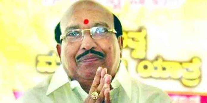 വിഴിഞ്ഞം സമരം : സര്ക്കാരിന്റെ മുട്ടിടിക്കുന്നെന്നു വെള്ളാപ്പള്ളി വിഴിഞ്ഞം സമരം : സര്ക്കാരിന്റെ മുട്ടിടിക്കുന്നെന്നു വെള്ളാപ്പള്ളി