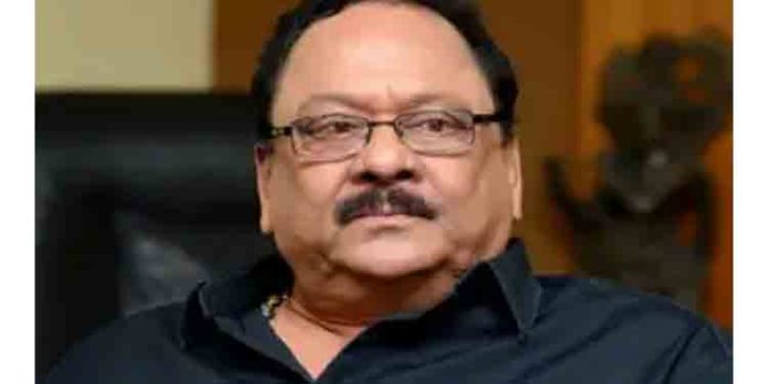തെലുങ്ക് നടന് യു കൃഷ്ണം രാജു അന്തരിച്ചു തെലുങ്ക് നടന് യു കൃഷ്ണം രാജു അന്തരിച്ചു