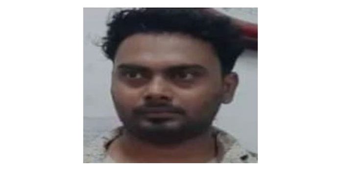 കാട്ടായിക്കോണത്ത് സി പി എം ബ്രാഞ്ച് സെക്രട്ടറിയെ മദ്യക്കുപ്പികൊണ്ട് ആക്രമിച്ച് ഗുരുതരമായി പരിക്കേല്പ്പിച്ച കേസില് ഒരാള് അറസ്റ്റില് കാട്ടായിക്കോണത്ത് സി പി എം ബ്രാഞ്ച് സെക്രട്ടറിയെ മദ്യക്കുപ്പികൊണ്ട് ആക്രമിച്ച് ഗുരുതരമായി പരിക്കേല്പ്പിച്ച കേസില് ഒരാള് അറസ്റ്റില്