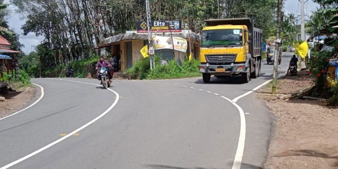 കലഞ്ഞൂർ കുടുത്ത ജംഗ്ഷനിൽ അപകടങ്ങൾ വർധിക്കുന്നു കലഞ്ഞൂർ കുടുത്ത ജംഗ്ഷനിൽ അപകടങ്ങൾ വർധിക്കുന്നു