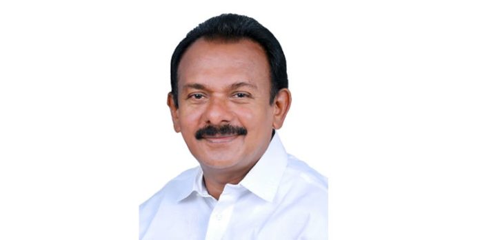കിടങ്ങൂർ സർവീസ് സഹകരണ ബാങ്ക് ഡയറക്ടർ ബോർഡിലേക്ക് പ്രദീപ് വലിയപറമ്പിലിനെ നോമിനേറ്റ് ചെയ്തു കിടങ്ങൂർ സർവീസ് സഹകരണ ബാങ്ക് ഡയറക്ടർ ബോർഡിലേക്ക് പ്രദീപ് വലിയപറമ്പിലിനെ നോമിനേറ്റ് ചെയ്തു