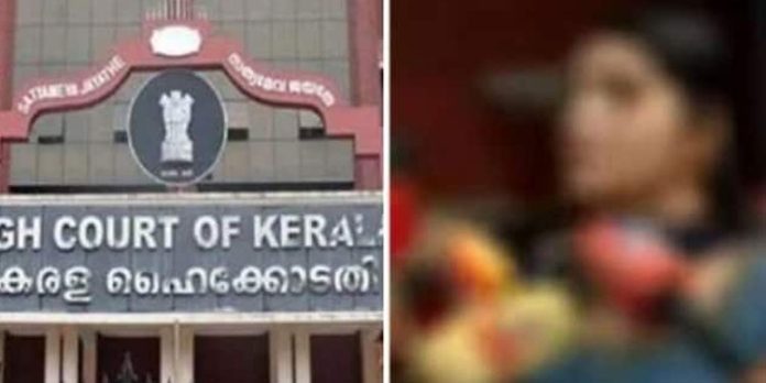 സോളാർ കേസിലെ ലൈംഗിക ചൂഷണം, രാഷ്ട്രീയക്കാരടക്കം 14 പേരെ ഒഴിവാക്കിയെന്ന് പരാതി സോളാർ കേസിലെ ലൈംഗിക ചൂഷണം, രാഷ്ട്രീയക്കാരടക്കം 14 പേരെ ഒഴിവാക്കിയെന്ന് പരാതി