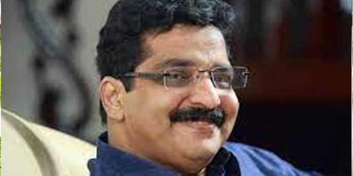 കെ എം ഷാജിക്ക് പിന്തുണയുമായി എം കെ മുനീര് കെ എം ഷാജിക്ക് പിന്തുണയുമായി എം കെ മുനീര്