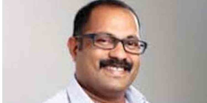 കെഎം ഷാജിയുടെ വിശദീകരണം തൃപ്തികരമെന്ന് സാദിഖലി തങ്ങൾ ; ലീഗിൽ താത്കാലിക വെടിനിർത്തൽ കെഎം ഷാജിയുടെ വിശദീകരണം തൃപ്തികരമെന്ന് സാദിഖലി തങ്ങൾ ; ലീഗിൽ താത്കാലിക വെടിനിർത്തൽ
