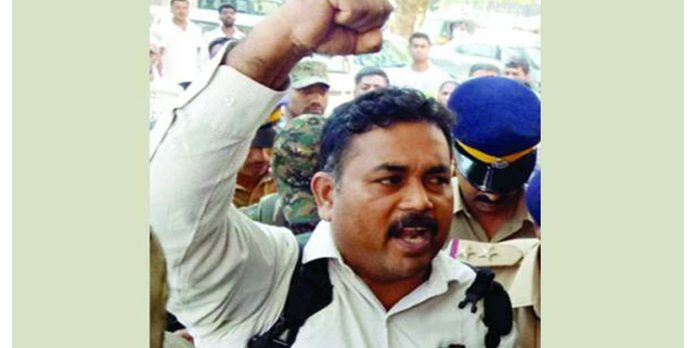 മാവോയിസ്റ്റ് രൂപേഷ് കേസ് ; സര്ക്കാരിന്റെ ഹര്ജി പിന്വലിക്കാന് സമ്മതിക്കില്ല : കോടതി മാവോയിസ്റ്റ് രൂപേഷ് കേസ് ; സര്ക്കാരിന്റെ ഹര്ജി പിന്വലിക്കാന് സമ്മതിക്കില്ല : കോടതി