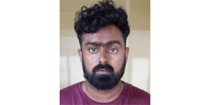 പോക്സോ കേസിൽ കോഴിക്കോട് സ്വദേശിയായ യുവാവിനെ ചെന്നൈയിൽ നിന്ന് പിടികൂടി പോക്സോ കേസിൽ കോഴിക്കോട് സ്വദേശിയായ യുവാവിനെ ചെന്നൈയിൽ നിന്ന് പിടികൂടി
