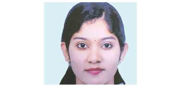 ഗുരുവായൂരില് പോയി മടങ്ങവേ അപകടം : ചികിത്സയിലായിരുന്ന യുവതി മരിച്ചു ഗുരുവായൂരില് പോയി മടങ്ങവേ അപകടം : ചികിത്സയിലായിരുന്ന യുവതി മരിച്ചു
