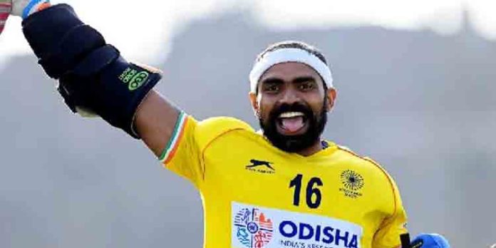 ഗോൾ കീപ്പർ സാമഗ്രികൾ കൊണ്ടുപോകാൻ അധിക തുക ; ഇൻഡിഗോ എയർലൈൻസിനെതിരെ പിആർ ശ്രീജേഷ് ഗോൾ കീപ്പർ സാമഗ്രികൾ കൊണ്ടുപോകാൻ അധിക തുക ; ഇൻഡിഗോ എയർലൈൻസിനെതിരെ പിആർ ശ്രീജേഷ്