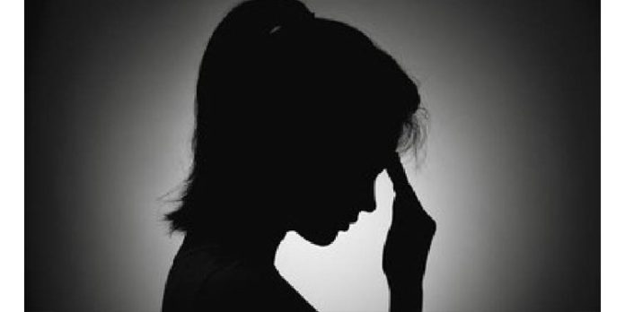 യുവനടിമാർക്ക് എതിരായ ലൈംഗിക അതിക്രമം : കണ്ടാലറിയാവുന്ന 2പേർക്കെതിരെ ജാമ്യമില്ലാ വകുപ്പ് പ്രകാരം കേസ് യുവനടിമാർക്ക് എതിരായ ലൈംഗിക അതിക്രമം : കണ്ടാലറിയാവുന്ന 2പേർക്കെതിരെ ജാമ്യമില്ലാ വകുപ്പ് പ്രകാരം കേസ്