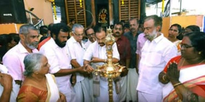 പന്തളം നവരാത്രി മണ്ഡപത്തിലെ 57-മത് നവരാത്രി ആഘോഷത്തിന് തുടക്കമായി പന്തളം നവരാത്രി മണ്ഡപത്തിലെ 57-മത് നവരാത്രി ആഘോഷത്തിന് തുടക്കമായി