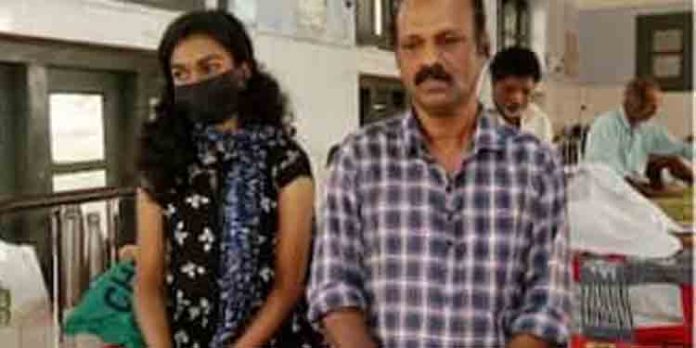 അച്ഛനെയും മകളെയും ആക്രമിച്ച കേസ് : അറസ്റ്റ് വൈകുന്നതിനെതിരെ പ്രേമനൻ മുഖ്യമന്ത്രിക്കും ഡിജിപിക്കും പരാതി നൽകും അച്ഛനെയും മകളെയും ആക്രമിച്ച കേസ് : അറസ്റ്റ് വൈകുന്നതിനെതിരെ പ്രേമനൻ മുഖ്യമന്ത്രിക്കും ഡിജിപിക്കും പരാതി നൽകും