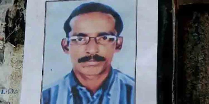 കിടപ്പുരോഗിയായ അമ്പത്തിരണ്ടുകാരന് മരിച്ചത് വീട്ടുകാരുടെ പരിചരണത്തിലെ വീഴ്ച്ച മൂലം : പരാതിയുമായി നാട്ടുകാര് കിടപ്പുരോഗിയായ അമ്പത്തിരണ്ടുകാരന് മരിച്ചത് വീട്ടുകാരുടെ പരിചരണത്തിലെ വീഴ്ച്ച മൂലം : പരാതിയുമായി നാട്ടുകാര്