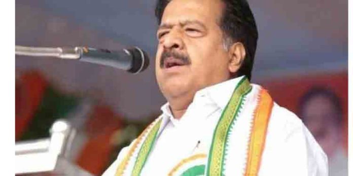 പോപ്പുലര് ഫ്രണ്ട് നിരോധനത്തെ സ്വാഗതം ചെയ്ത് ചെന്നിത്തല പോപ്പുലര് ഫ്രണ്ട് നിരോധനത്തെ സ്വാഗതം ചെയ്ത് ചെന്നിത്തല