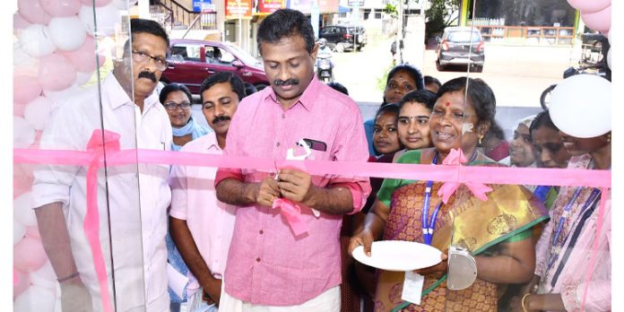 മാര്ക്കറ്റിംഗ് ഔട്ട്ലെറ്റ് പ്രവര്ത്തനം ആരംഭിച്ചു മാര്ക്കറ്റിംഗ് ഔട്ട്ലെറ്റ് പ്രവര്ത്തനം ആരംഭിച്ചു