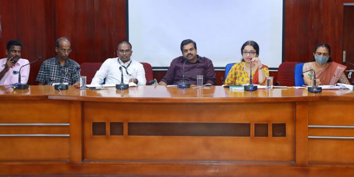 ജലജീവന് മിഷന് പ്രവര്ത്തനങ്ങള് 15 ദിവസത്തിലൊരിക്കല് വിലയിരുത്തും ജലജീവന് മിഷന് പ്രവര്ത്തനങ്ങള് 15 ദിവസത്തിലൊരിക്കല് വിലയിരുത്തും