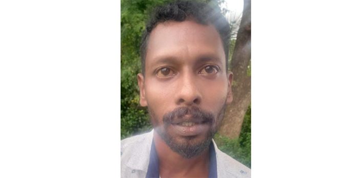 കാറിൽ നിന്ന് കഞ്ചാവ് പിടിച്ച കേസില് ഒളിവിലായിരുന്ന പ്രതി അറസ്റ്റില് കാറിൽ നിന്ന് കഞ്ചാവ് പിടിച്ച കേസില് ഒളിവിലായിരുന്ന പ്രതി അറസ്റ്റില്