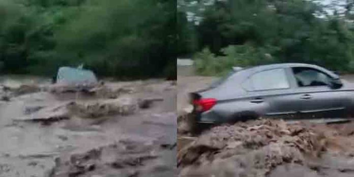 അട്ടപ്പാടി ആനക്കട്ടിക്ക് സമീപം മലവെള്ളപ്പാച്ചിലില് കാര് ഒഴുകിപോയി അട്ടപ്പാടി ആനക്കട്ടിക്ക് സമീപം മലവെള്ളപ്പാച്ചിലില് കാര് ഒഴുകിപോയി