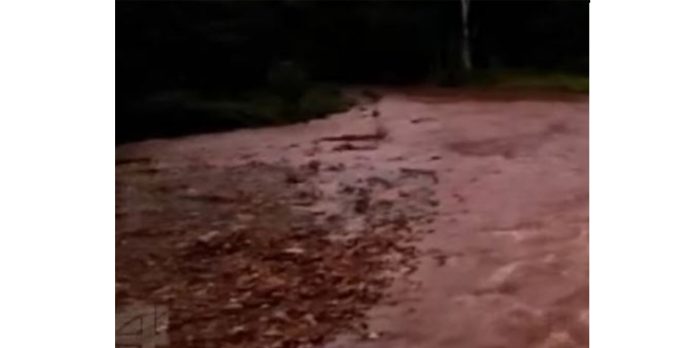 പാലോട് മങ്കയത്ത് മലവെള്ളപ്പാച്ചില് ; അമ്മയേയും കുഞ്ഞിനേയും ഒഴുക്കില്പ്പെട്ട് കാണാതായി പാലോട് മങ്കയത്ത് മലവെള്ളപ്പാച്ചില് ; അമ്മയേയും കുഞ്ഞിനേയും ഒഴുക്കില്പ്പെട്ട് കാണാതായി