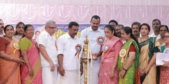 കോയിപ്രം ബ്ലോക്ക് ക്ഷീരസംഗമത്തില് 1200 ക്ഷീര കര്ഷകര് പങ്കെടുത്തു കോയിപ്രം ബ്ലോക്ക് ക്ഷീരസംഗമത്തില് 1200 ക്ഷീര കര്ഷകര് പങ്കെടുത്തു