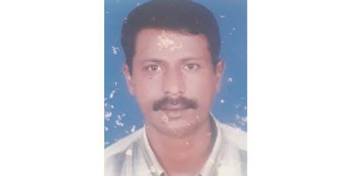 പത്തനംതിട്ട ഇലന്തൂരിൽ ഓട്ടോ ഡ്രൈവറെ വീട്ടിൽ മരിച്ച നിലയിൽ കണ്ടെത്തി പത്തനംതിട്ട ഇലന്തൂരിൽ ഓട്ടോ ഡ്രൈവറെ വീട്ടിൽ മരിച്ച നിലയിൽ കണ്ടെത്തി