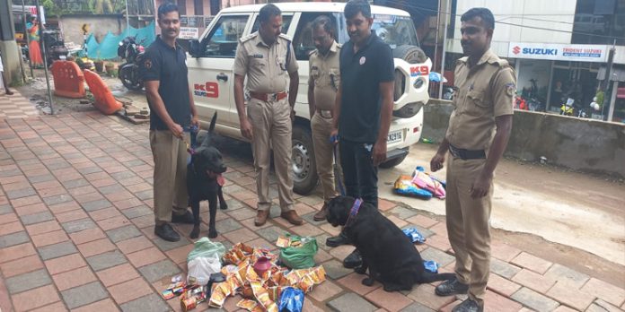 നിരോധിത പുകയില ഉൽപ്പന്നം വില്പ്പന നടത്തിവന്ന മൂന്നു പേരെ പിടികൂടി നിരോധിത പുകയില ഉൽപ്പന്നം വില്പ്പന നടത്തിവന്ന മൂന്നു പേരെ പിടികൂടി