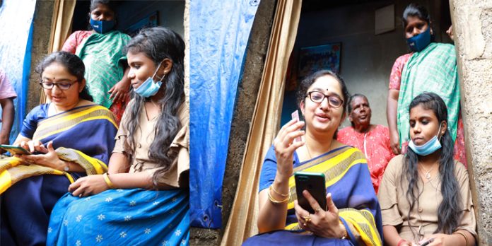 കാട്ടാത്തി കോട്ടാമ്പാറ കോളനിയില് വോട്ടര് ബോധവല്ക്കരണവുമായി ജില്ലാ കളക്ടര് കാട്ടാത്തി കോട്ടാമ്പാറ കോളനിയില് വോട്ടര് ബോധവല്ക്കരണവുമായി ജില്ലാ കളക്ടര്