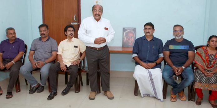 നടൻ തിലകൻ്റെ പത്താം ചരമവാർഷിക അനുസ്മരണം നടത്തി നടൻ തിലകൻ്റെ പത്താം ചരമവാർഷിക അനുസ്മരണം നടത്തി
