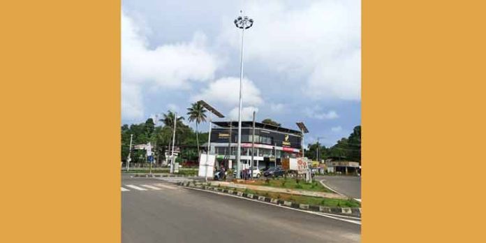ഹൈമാസ്റ്റ് ലൈറ്റുകള് സ്ഥാപിക്കുന്നതിന് 15 ലക്ഷം രൂപയുടെ ഭരണാനുമതി ഹൈമാസ്റ്റ് ലൈറ്റുകള് സ്ഥാപിക്കുന്നതിന് 15 ലക്ഷം രൂപയുടെ ഭരണാനുമതി