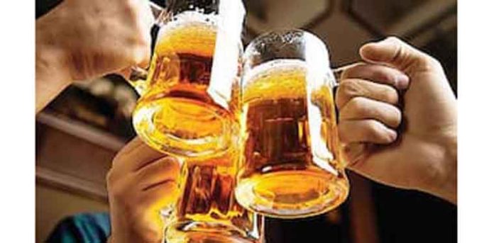 ബിവറേജസ് കോർപറേഷന്റെ മദ്യശാലകൾ ഇന്ന് ഏഴു മണിക്ക് അടയ്ക്കും ബിവറേജസ് കോർപറേഷന്റെ മദ്യശാലകൾ ഇന്ന് ഏഴു മണിക്ക് അടയ്ക്കും