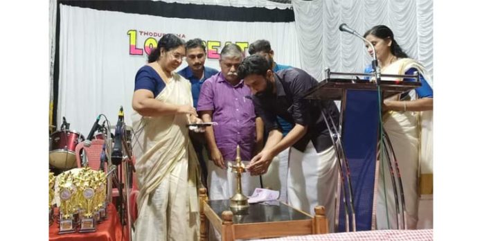പരപ്പനാൽ സഹൃദയ ആർട്സ് & സ്പോർട്സ് ക്ലബിൻ്റെ 24-മത് വാർഷികവും ഓണാഘോഷ പരിപാടികളും നടന്നു പരപ്പനാൽ സഹൃദയ ആർട്സ് & സ്പോർട്സ് ക്ലബിൻ്റെ 24-മത് വാർഷികവും ഓണാഘോഷ പരിപാടികളും നടന്നു