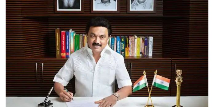 മലയാളികൾക്ക് ഓണാശംസകൾ നേർന്ന് തമിഴ്നാട് മുഖ്യമന്ത്രി ; ചർച്ചയായി സ്റ്റാലിന്റെ സോഷ്യൽമീഡിയാ കുറിപ്പ് മലയാളികൾക്ക് ഓണാശംസകൾ നേർന്ന് തമിഴ്നാട് മുഖ്യമന്ത്രി ; ചർച്ചയായി സ്റ്റാലിന്റെ സോഷ്യൽമീഡിയാ കുറിപ്പ്