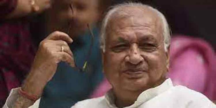 ഗവര്ണറെ സന്ദര്ശിച്ച് തദ്ദേശസ്വയം ഭരണമന്ത്രിയും ചീഫ് സെക്രട്ടറി ഗവര്ണറെ സന്ദര്ശിച്ച് തദ്ദേശസ്വയം ഭരണമന്ത്രിയും ചീഫ് സെക്രട്ടറി