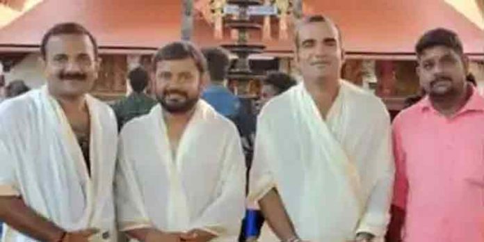 ഗുരുവായൂര് ക്ഷേത്രം സന്ദര്ശിച്ചതില് വിശദീകരണവുമായി കോണ്ഗ്രസ് യുവ നേതാവ് കനയ്യകുമാര് ഗുരുവായൂര് ക്ഷേത്രം സന്ദര്ശിച്ചതില് വിശദീകരണവുമായി കോണ്ഗ്രസ് യുവ നേതാവ് കനയ്യകുമാര്