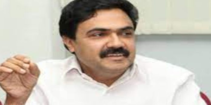 ബഫര് സോണിന് പിന്നാലെ ഞായറാഴ്ച പ്രവൃത്തിദിനം ; സഭ കൈവിട്ടാല് തിരിച്ചടിയുണ്ടാകുമെന്ന് കേരളാ കോണ്ഗ്രസ് (എം) ബഫര് സോണിന് പിന്നാലെ ഞായറാഴ്ച പ്രവൃത്തിദിനം ; സഭ കൈവിട്ടാല് തിരിച്ചടിയുണ്ടാകുമെന്ന് കേരളാ കോണ്ഗ്രസ് (എം)
