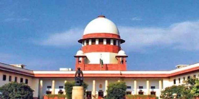 പൗരത്വ ഭേദഗതി നിയമത്തിനെതിരായ ഹര്ജികള് സുപ്രിംകോടതി മാറ്റി പൗരത്വ ഭേദഗതി നിയമത്തിനെതിരായ ഹര്ജികള് സുപ്രിംകോടതി മാറ്റി