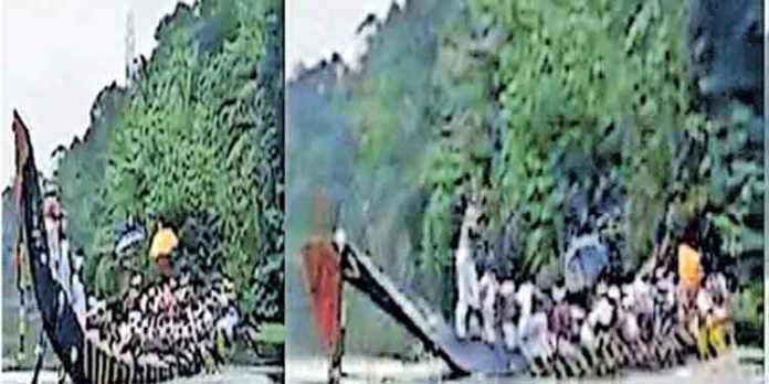 പള്ളിയോടം മറിഞ്ഞുണ്ടായ അപകടത്തിൽ കാണാതായ മൂന്നാമത്തെയാളുടെ മൃതദേഹം കണ്ടെത്തി പള്ളിയോടം മറിഞ്ഞുണ്ടായ അപകടത്തിൽ കാണാതായ മൂന്നാമത്തെയാളുടെ മൃതദേഹം കണ്ടെത്തി