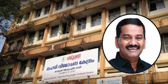 അഡ്വ.പ്രമോദ് നാരായൺ എംഎൽഎയുടെ കർശന ഇടപെടൽ ; റാന്നി താലൂക്ക് ആശുപത്രിയിലെ കൈക്കൂലി വീരന് സസ്പെൻഷൻ അഡ്വ.പ്രമോദ് നാരായൺ എംഎൽഎയുടെ കർശന ഇടപെടൽ ; റാന്നി താലൂക്ക് ആശുപത്രിയിലെ കൈക്കൂലി വീരന് സസ്പെൻഷൻ