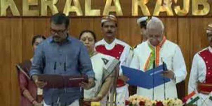 എം.ബി രാജേഷ് മന്ത്രിയായി സത്യപ്രതിജ്ഞ ചെയ്തു എം.ബി രാജേഷ് മന്ത്രിയായി സത്യപ്രതിജ്ഞ ചെയ്തു