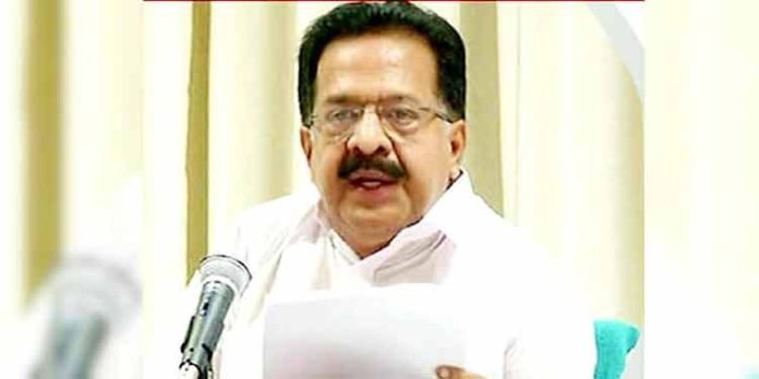 ആരോഗ്യമന്ത്രി പൂര്ണ്ണ പരാജയം, സ്വന്തം ജില്ലയായിട്ടും വിഷയം മന്ത്രി ഗൗരവമായി എടുത്തില്ല ; രമേശ് ചെന്നിത്തല ആരോഗ്യമന്ത്രി പൂര്ണ്ണ പരാജയം, സ്വന്തം ജില്ലയായിട്ടും വിഷയം മന്ത്രി ഗൗരവമായി എടുത്തില്ല ; രമേശ് ചെന്നിത്തല