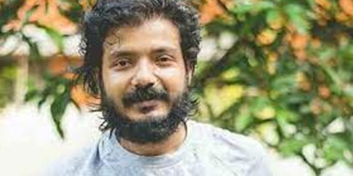 ലഹരി ഉപയോഗിച്ചിട്ടുണ്ടെന്ന് സമ്മതിച്ച് നടന് ശ്രീനാഥ് ഭാസി ലഹരി ഉപയോഗിച്ചിട്ടുണ്ടെന്ന് സമ്മതിച്ച് നടന് ശ്രീനാഥ് ഭാസി